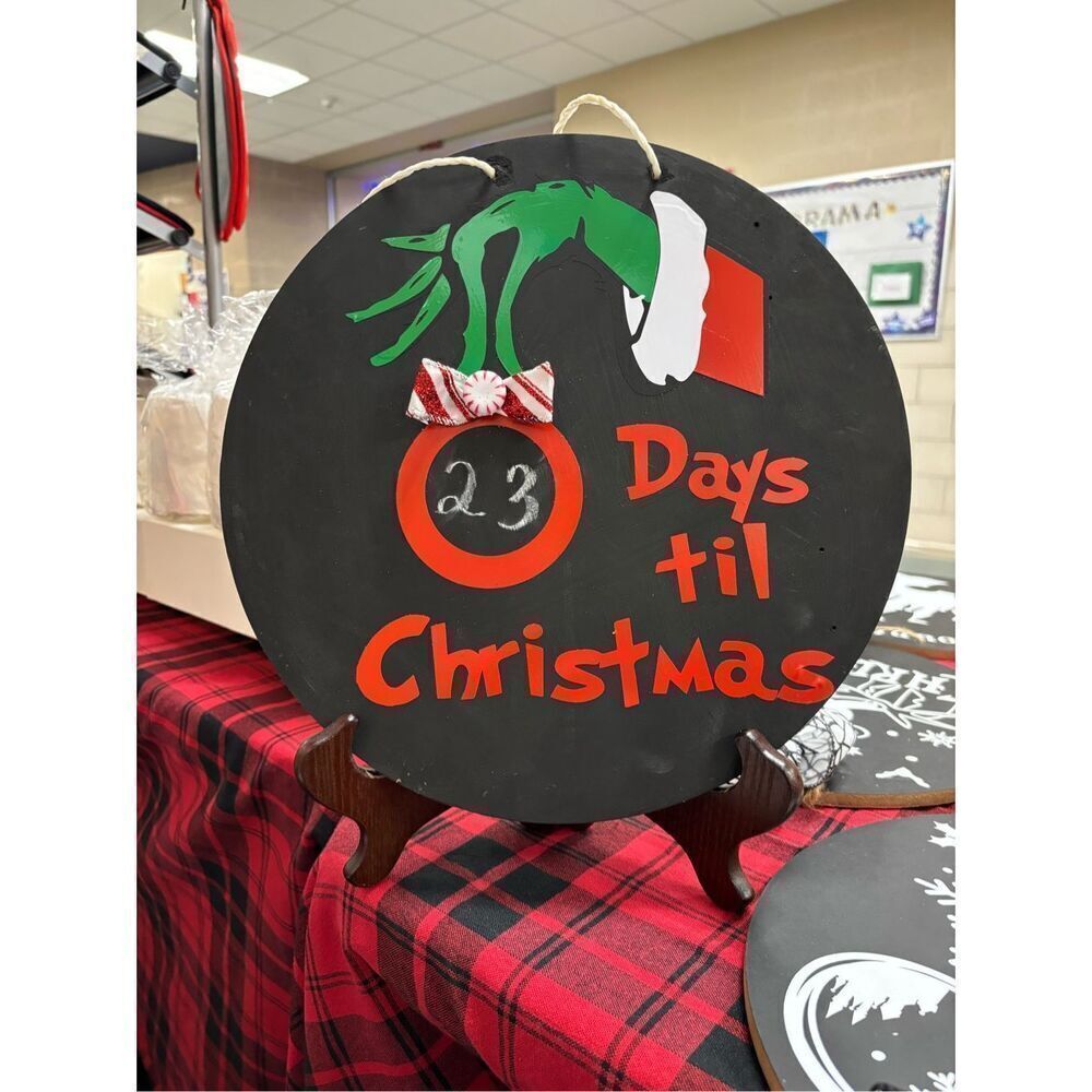 Chalkboard The Grinch countdown to christmas